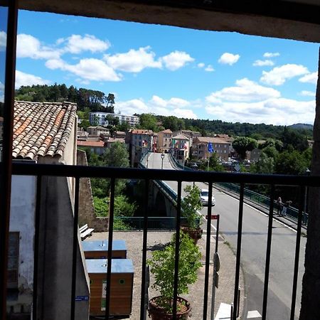 Appartement F1 Meuble 3 Personnes Aubenas Luaran gambar