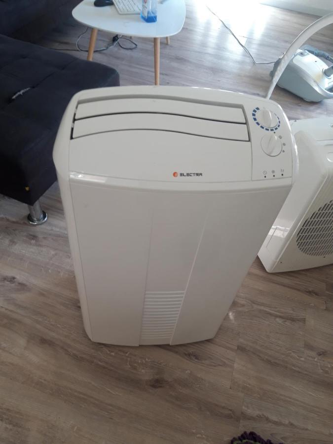 Appartement F1 Meuble 3 Personnes Aubenas Luaran gambar